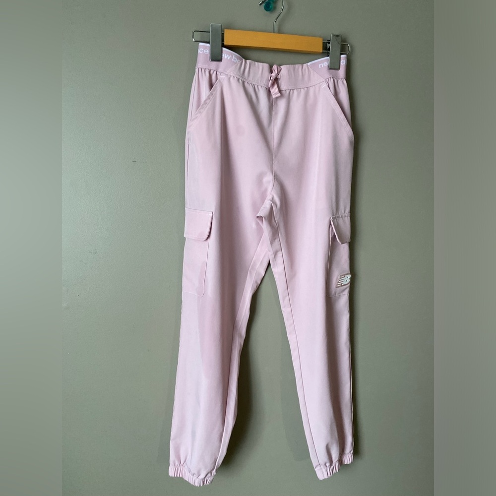 New Balance Light Pink Cargo Joggers for girls (10/12 yo)